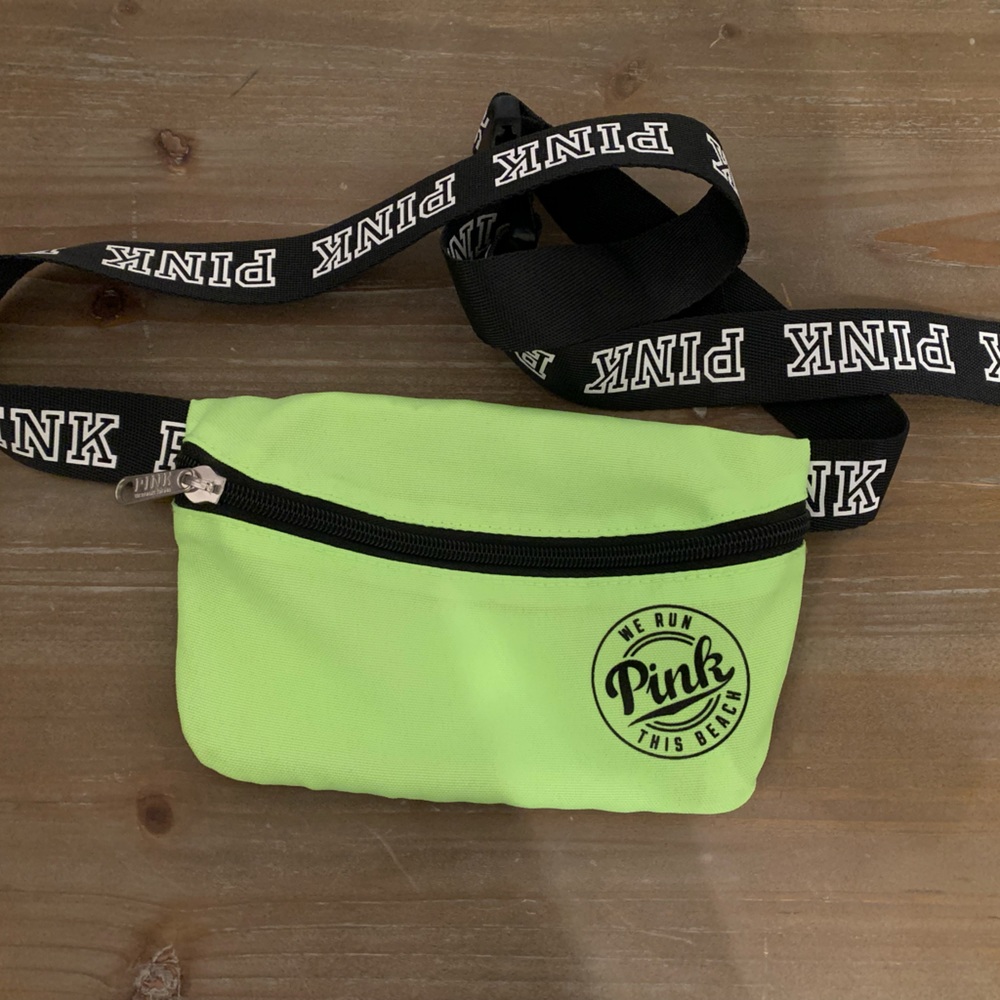 VICTORIA SECRET -PINK Waist Belt Bag